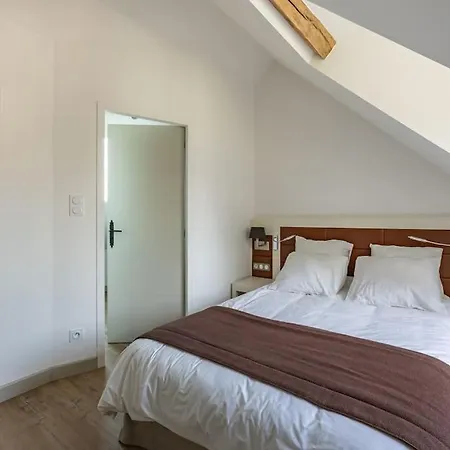 Maison Avec Terrasse - 2 Confortables Pour 4 A 6 Personnes 베르통
