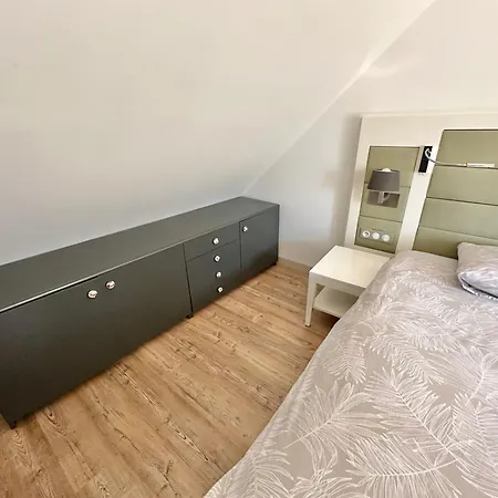 펜션 Maison Avec Terrasse - 2 Confortables Pour 4 A 6 Personnes 베르통