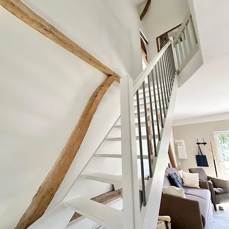 펜션 Maison Avec Terrasse - 2 Confortables Pour 4 A 6 Personnes 베르통